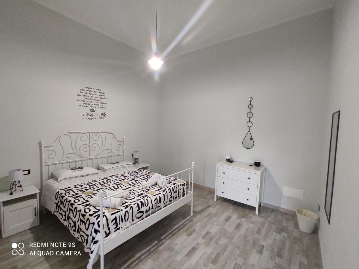 Scacco Matto Holiday House Taranto Room photo
